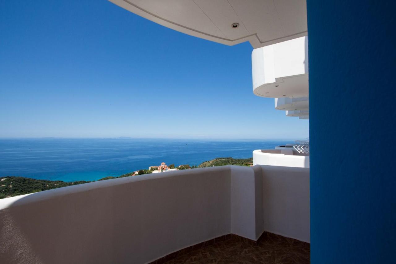 Paradise Lukova Hotel Εξωτερικό φωτογραφία