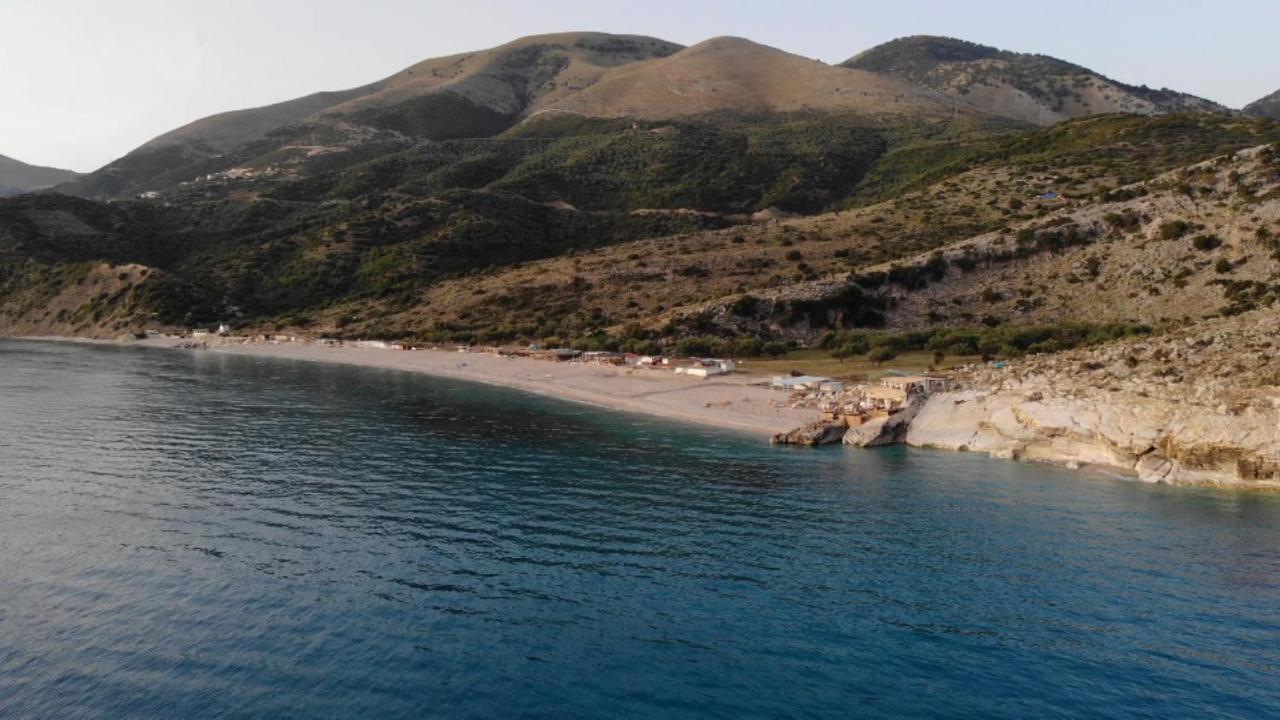 Paradise Lukova Hotel Εξωτερικό φωτογραφία