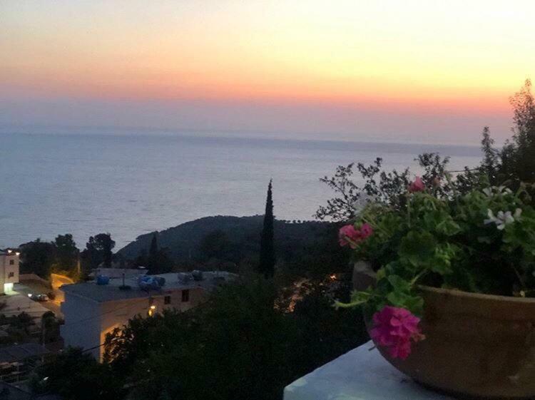 Paradise Lukova Hotel Εξωτερικό φωτογραφία